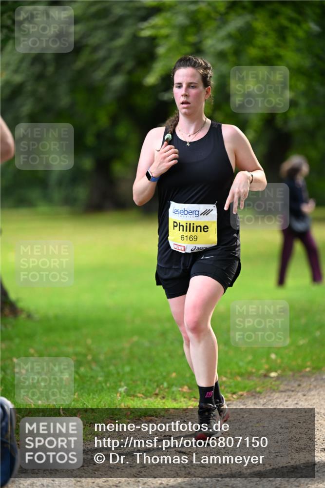 25.08.2024 - 20. Blankeneser Heldenlauf Dr. Thomas Lammeyer http://msf.ph/oto/6807150 25.08.2024 10:16:30 Laufen 6169 meine-sportfotos.de