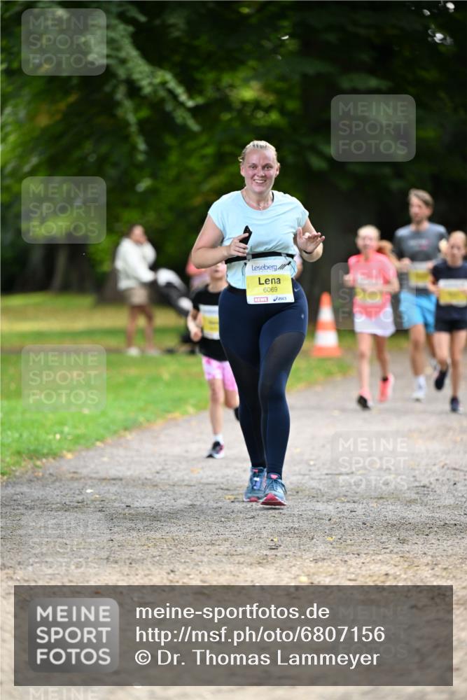 25.08.2024 - 20. Blankeneser Heldenlauf Dr. Thomas Lammeyer http://msf.ph/oto/6807156 25.08.2024 10:16:31 Laufen 6069 meine-sportfotos.de