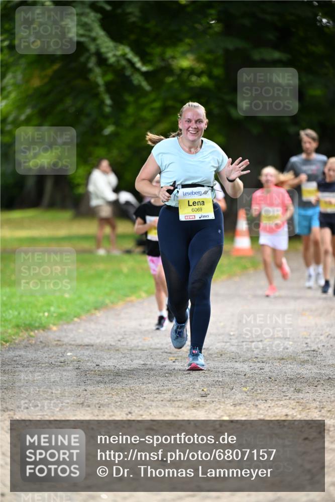 25.08.2024 - 20. Blankeneser Heldenlauf Dr. Thomas Lammeyer http://msf.ph/oto/6807157 25.08.2024 10:16:32 Laufen 6069 meine-sportfotos.de