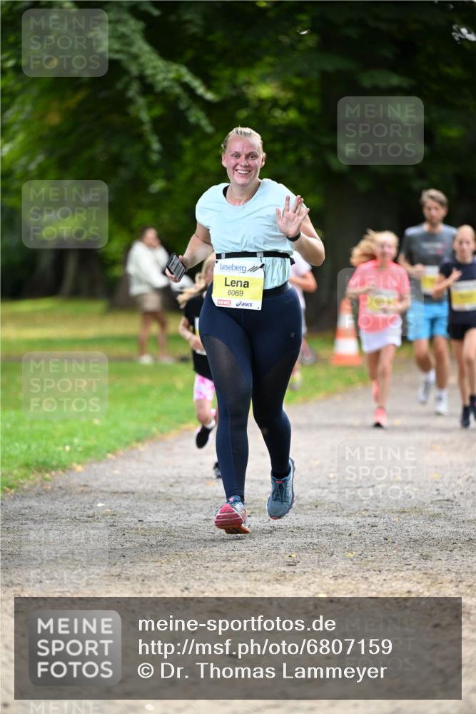 25.08.2024 - 20. Blankeneser Heldenlauf Dr. Thomas Lammeyer http://msf.ph/oto/6807159 25.08.2024 10:16:32 Laufen 6069 meine-sportfotos.de