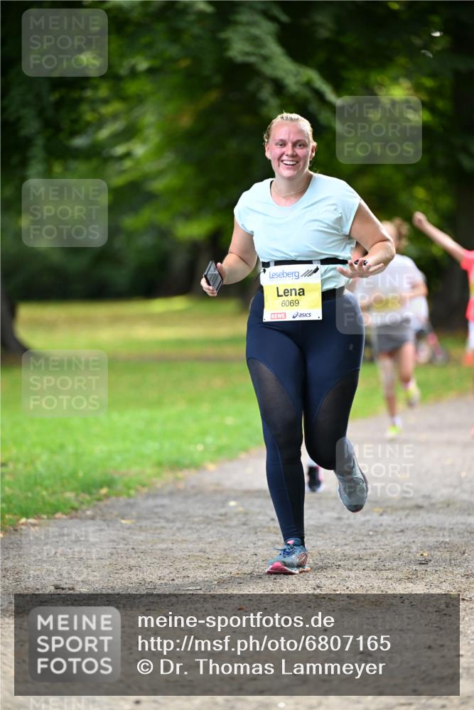 25.08.2024 - 20. Blankeneser Heldenlauf Dr. Thomas Lammeyer http://msf.ph/oto/6807165 25.08.2024 10:16:33 Laufen 6069 meine-sportfotos.de