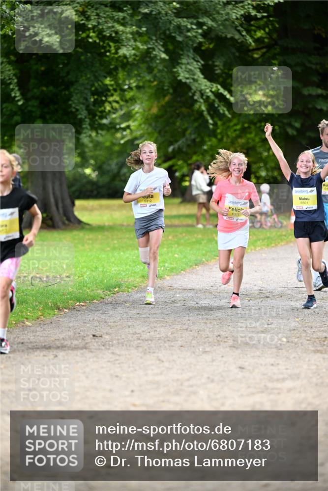 25.08.2024 - 20. Blankeneser Heldenlauf Dr. Thomas Lammeyer http://msf.ph/oto/6807183 25.08.2024 10:16:36 Laufen 6312, 64, 6501, 6311 meine-sportfotos.de