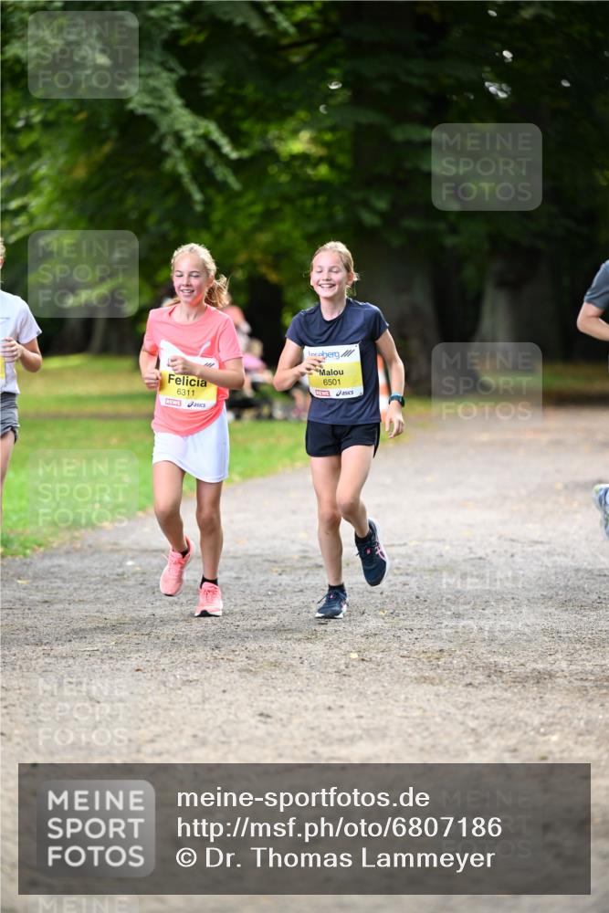 25.08.2024 - 20. Blankeneser Heldenlauf Dr. Thomas Lammeyer http://msf.ph/oto/6807186 25.08.2024 10:16:37 Laufen 6311, 6501 meine-sportfotos.de