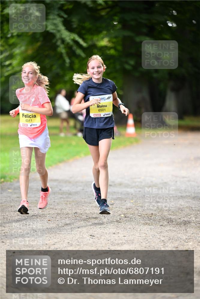 25.08.2024 - 20. Blankeneser Heldenlauf Dr. Thomas Lammeyer http://msf.ph/oto/6807191 25.08.2024 10:16:37 Laufen 6311, 6501 meine-sportfotos.de