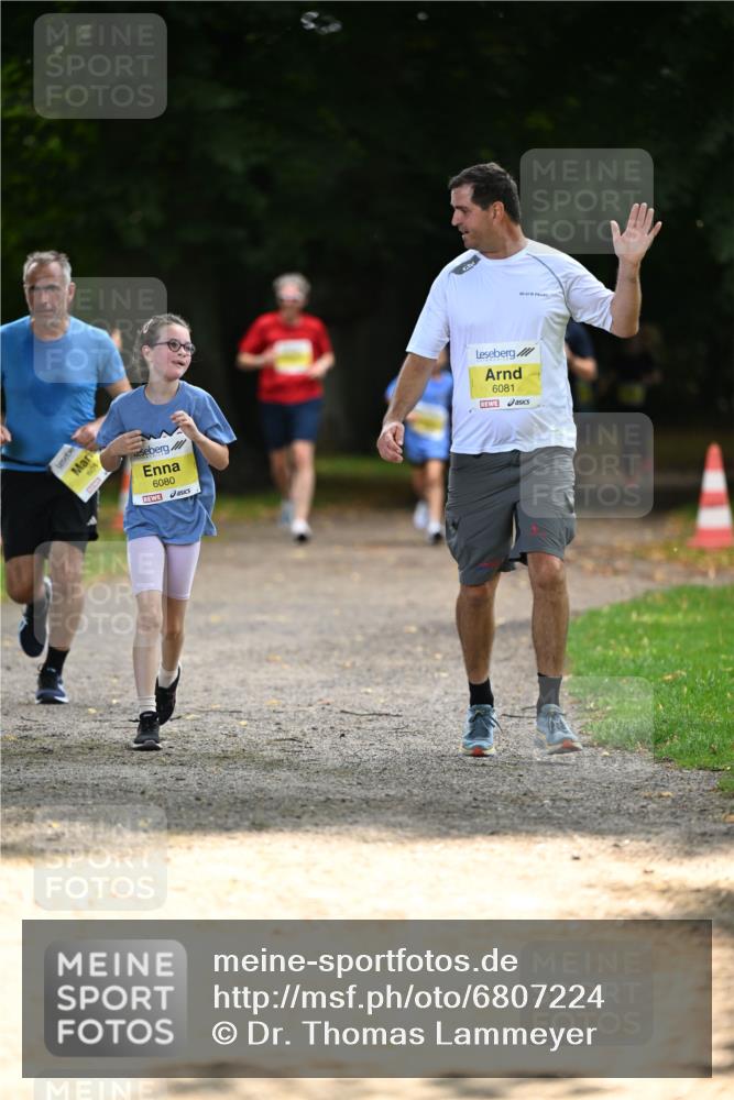 25.08.2024 - 20. Blankeneser Heldenlauf Dr. Thomas Lammeyer http://msf.ph/oto/6807224 25.08.2024 10:16:55 Laufen 601, 6080, 6081 meine-sportfotos.de