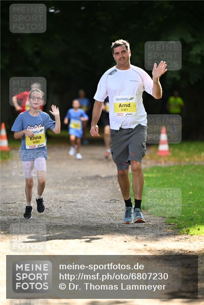 25.08.2024 - 20. Blankeneser Heldenlauf Dr. Thomas Lammeyer http://msf.ph/oto/6807230 25.08.2024 10:16:56 Laufen 6080, 6081 meine-sportfotos.de