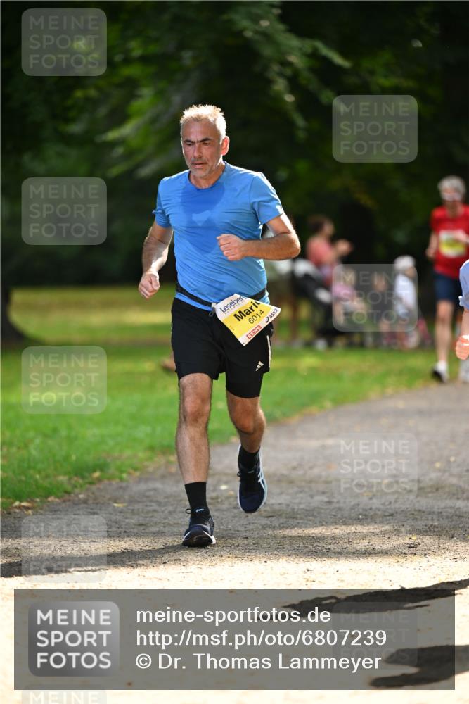 25.08.2024 - 20. Blankeneser Heldenlauf Dr. Thomas Lammeyer http://msf.ph/oto/6807239 25.08.2024 10:16:57 Laufen 6014 meine-sportfotos.de