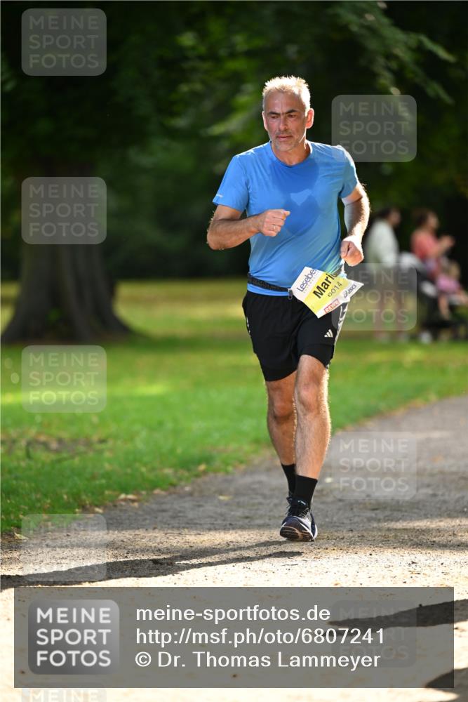 25.08.2024 - 20. Blankeneser Heldenlauf Dr. Thomas Lammeyer http://msf.ph/oto/6807241 25.08.2024 10:16:58 Laufen 1, 6014 meine-sportfotos.de