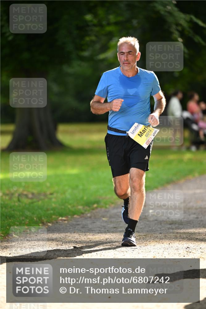 25.08.2024 - 20. Blankeneser Heldenlauf Dr. Thomas Lammeyer http://msf.ph/oto/6807242 25.08.2024 10:16:58 Laufen 6014 meine-sportfotos.de