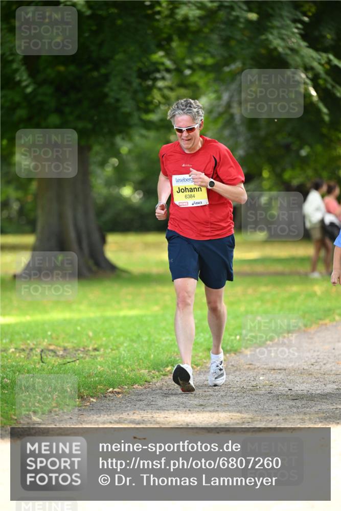 25.08.2024 - 20. Blankeneser Heldenlauf Dr. Thomas Lammeyer http://msf.ph/oto/6807260 25.08.2024 10:17:03 Laufen 6384 meine-sportfotos.de