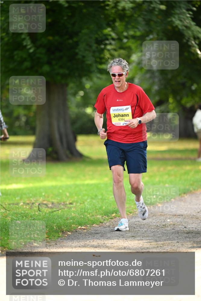 25.08.2024 - 20. Blankeneser Heldenlauf Dr. Thomas Lammeyer http://msf.ph/oto/6807261 25.08.2024 10:17:03 Laufen 6384 meine-sportfotos.de