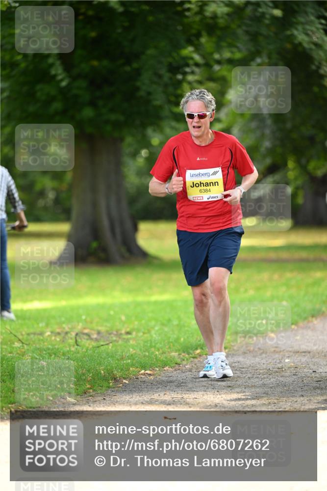 25.08.2024 - 20. Blankeneser Heldenlauf Dr. Thomas Lammeyer http://msf.ph/oto/6807262 25.08.2024 10:17:03 Laufen 6384 meine-sportfotos.de