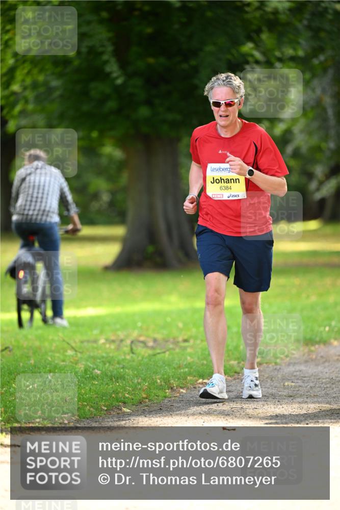 25.08.2024 - 20. Blankeneser Heldenlauf Dr. Thomas Lammeyer http://msf.ph/oto/6807265 25.08.2024 10:17:04 Laufen 6384 meine-sportfotos.de