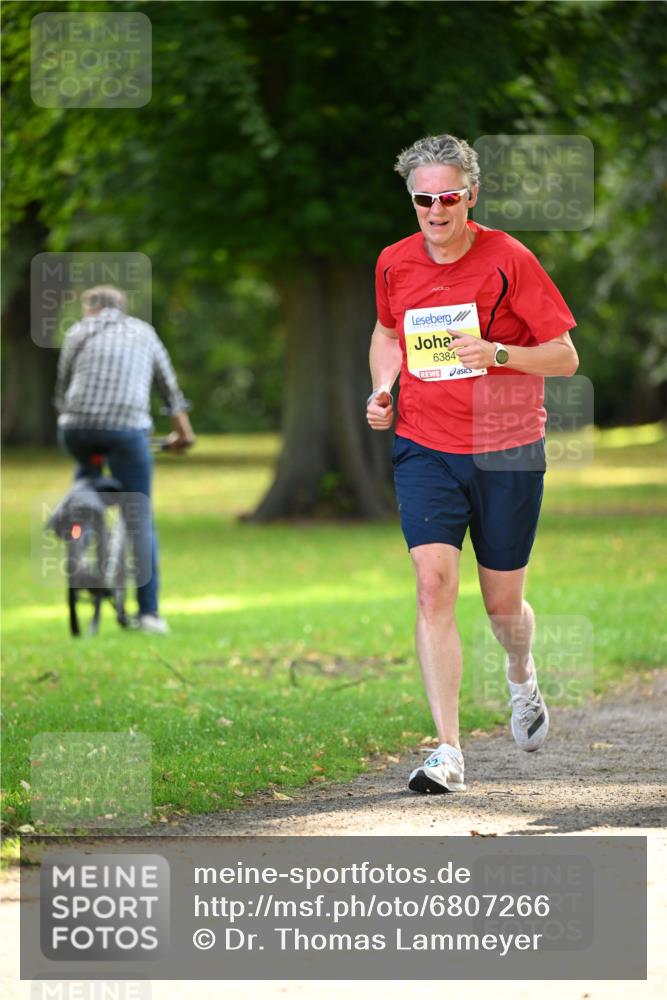 25.08.2024 - 20. Blankeneser Heldenlauf Dr. Thomas Lammeyer http://msf.ph/oto/6807266 25.08.2024 10:17:04 Laufen 6384 meine-sportfotos.de