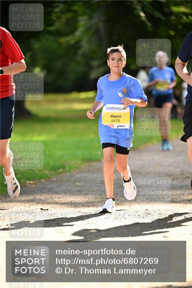 25.08.2024 - 20. Blankeneser Heldenlauf Dr. Thomas Lammeyer http://msf.ph/oto/6807269 25.08.2024 10:17:05 Laufen 6476 meine-sportfotos.de