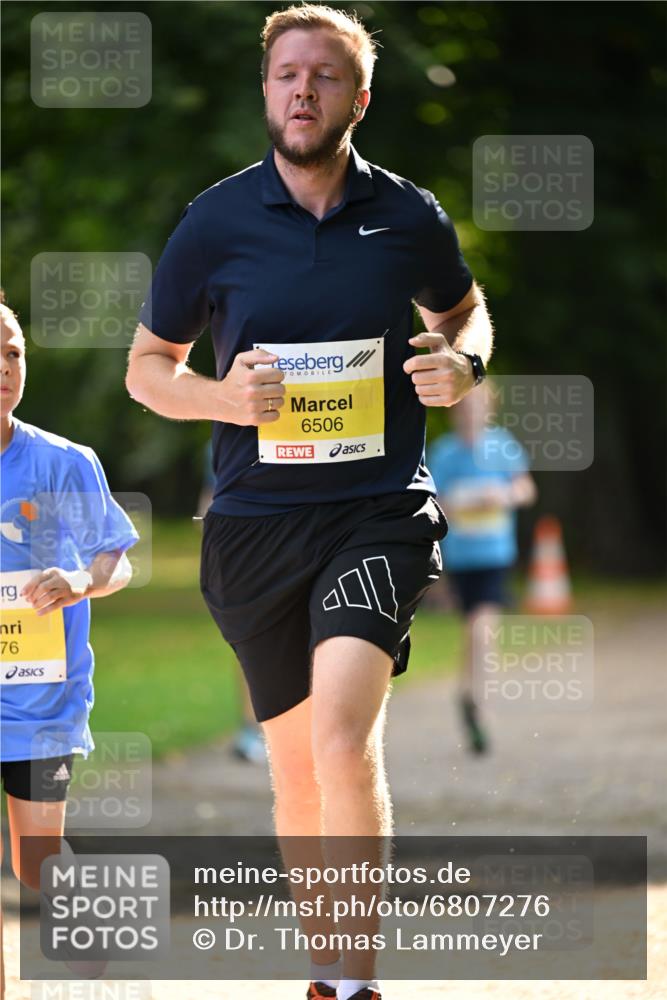 25.08.2024 - 20. Blankeneser Heldenlauf Dr. Thomas Lammeyer http://msf.ph/oto/6807276 25.08.2024 10:17:06 Laufen 76, 6506 meine-sportfotos.de