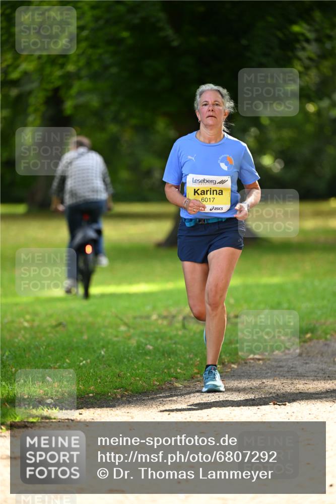 25.08.2024 - 20. Blankeneser Heldenlauf Dr. Thomas Lammeyer http://msf.ph/oto/6807292 25.08.2024 10:17:09 Laufen 6017 meine-sportfotos.de