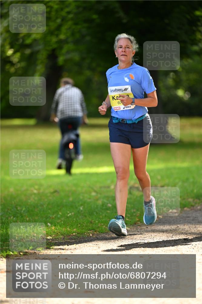 25.08.2024 - 20. Blankeneser Heldenlauf Dr. Thomas Lammeyer http://msf.ph/oto/6807294 25.08.2024 10:17:10 Laufen 60 meine-sportfotos.de