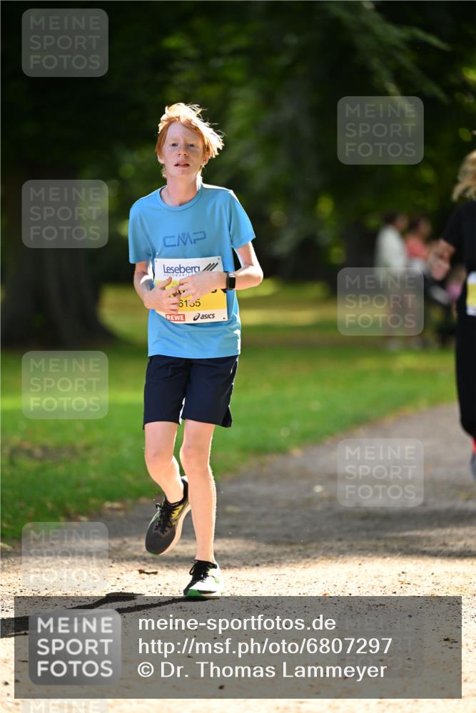 25.08.2024 - 20. Blankeneser Heldenlauf Dr. Thomas Lammeyer http://msf.ph/oto/6807297 25.08.2024 10:17:10 Laufen 6135 meine-sportfotos.de