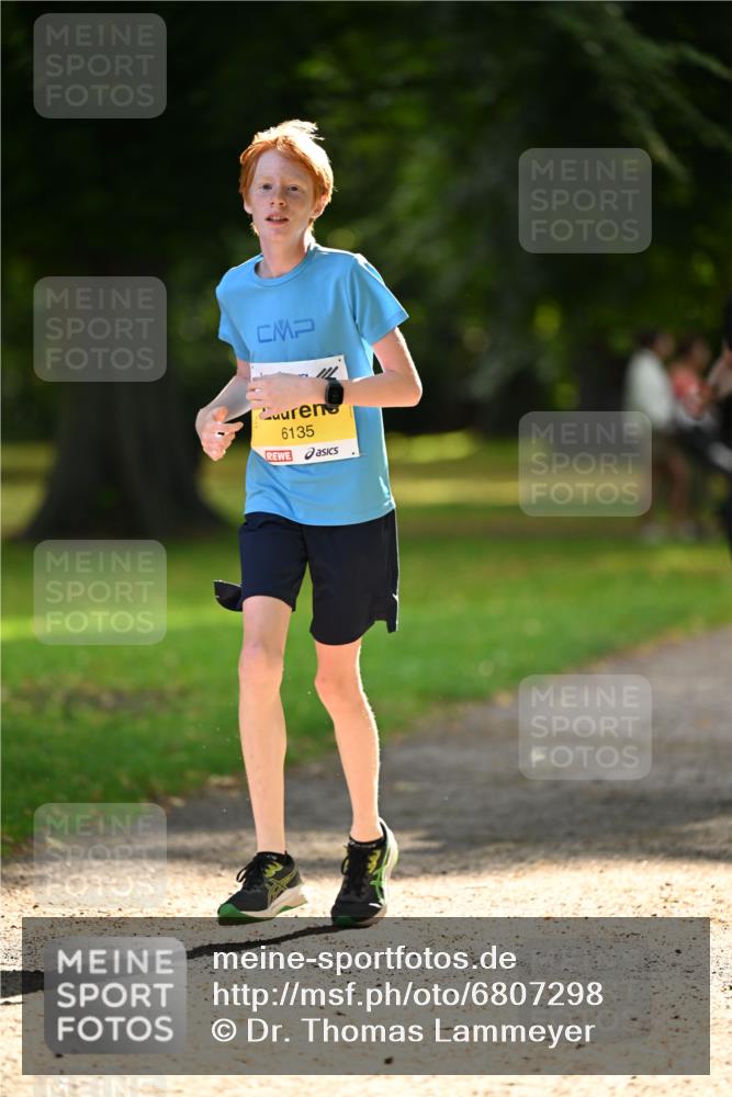 25.08.2024 - 20. Blankeneser Heldenlauf Dr. Thomas Lammeyer http://msf.ph/oto/6807298 25.08.2024 10:17:11 Laufen 6135 meine-sportfotos.de