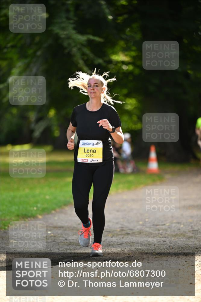 25.08.2024 - 20. Blankeneser Heldenlauf Dr. Thomas Lammeyer http://msf.ph/oto/6807300 25.08.2024 10:17:11 Laufen 6030 meine-sportfotos.de