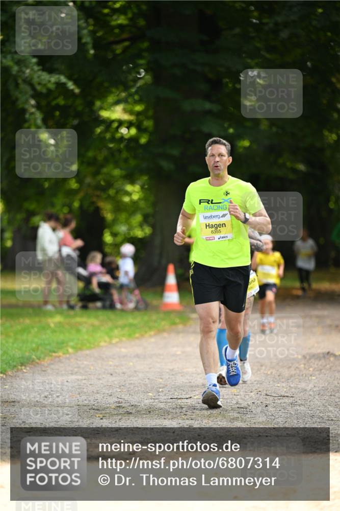 25.08.2024 - 20. Blankeneser Heldenlauf Dr. Thomas Lammeyer http://msf.ph/oto/6807314 25.08.2024 10:17:14 Laufen 6355 meine-sportfotos.de