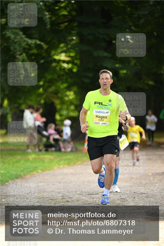 25.08.2024 - 20. Blankeneser Heldenlauf Dr. Thomas Lammeyer http://msf.ph/oto/6807318 25.08.2024 10:17:14 Laufen 6355 meine-sportfotos.de