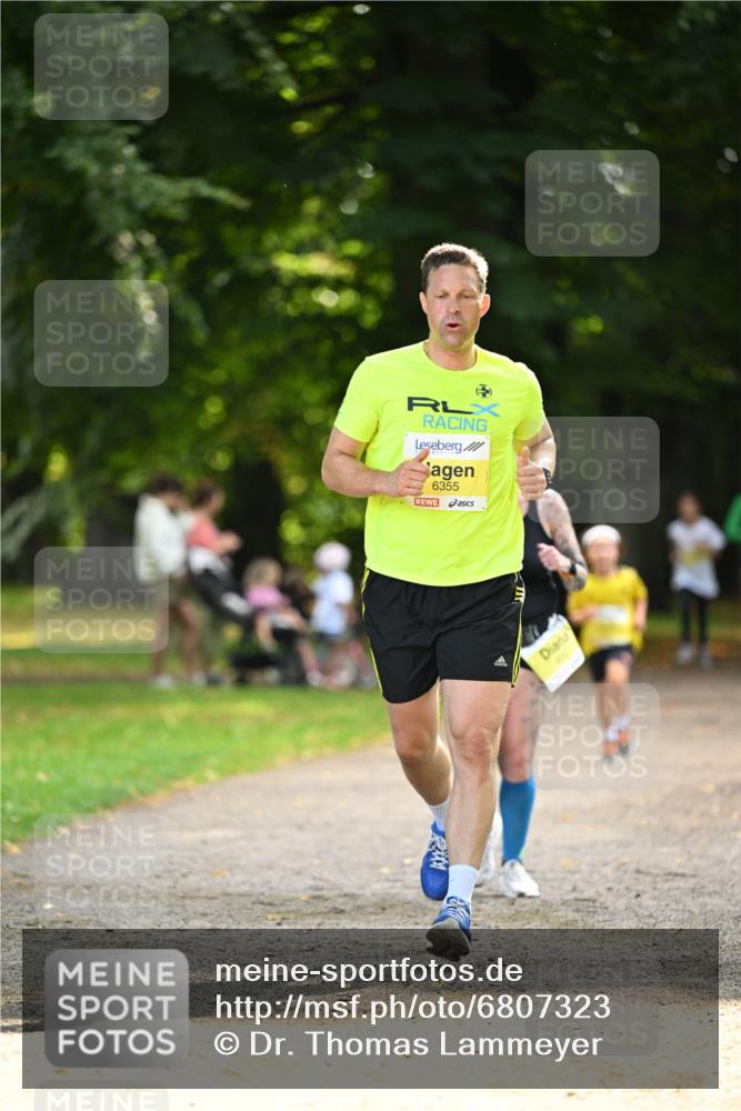 25.08.2024 - 20. Blankeneser Heldenlauf Dr. Thomas Lammeyer http://msf.ph/oto/6807323 25.08.2024 10:17:15 Laufen 6355 meine-sportfotos.de