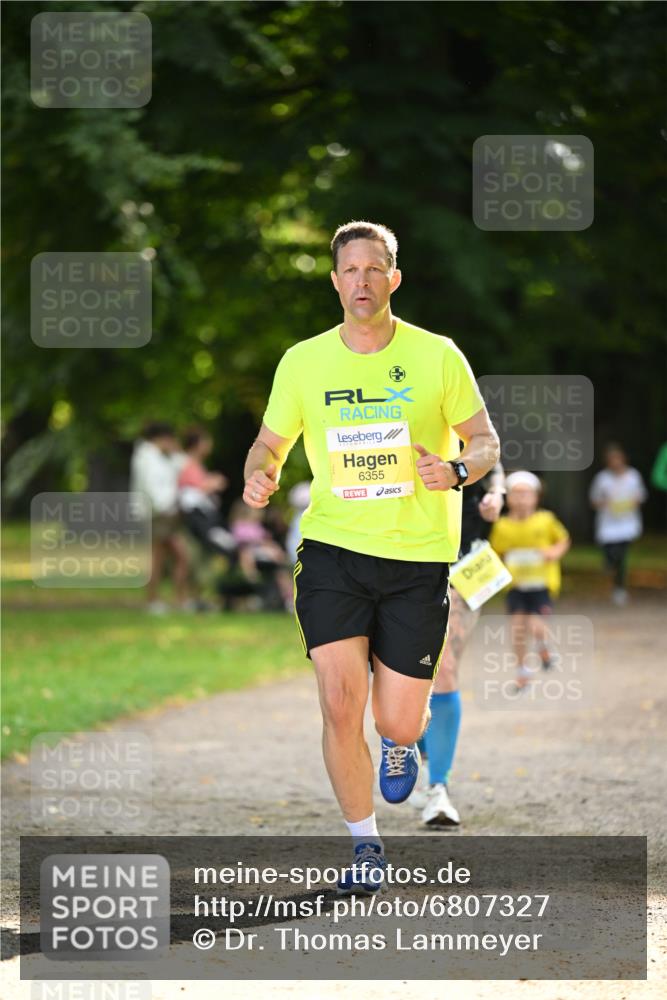 25.08.2024 - 20. Blankeneser Heldenlauf Dr. Thomas Lammeyer http://msf.ph/oto/6807327 25.08.2024 10:17:16 Laufen 6355 meine-sportfotos.de