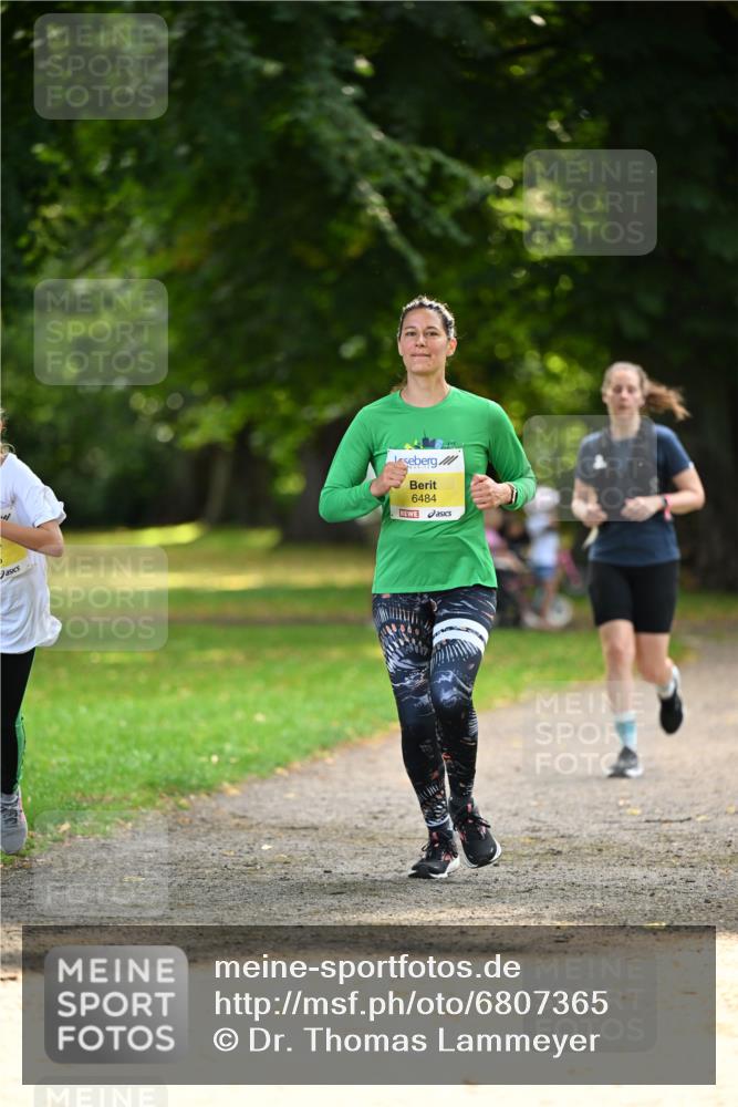 25.08.2024 - 20. Blankeneser Heldenlauf Dr. Thomas Lammeyer http://msf.ph/oto/6807365 25.08.2024 10:17:27 Laufen 6484 meine-sportfotos.de