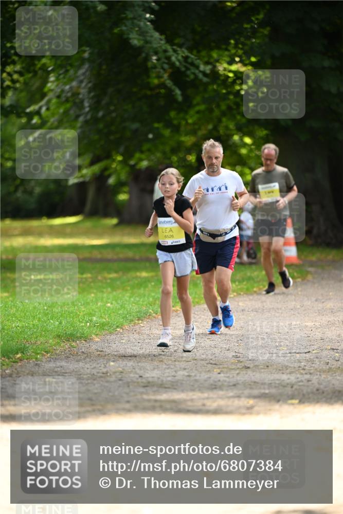 25.08.2024 - 20. Blankeneser Heldenlauf Dr. Thomas Lammeyer http://msf.ph/oto/6807384 25.08.2024 10:17:35 Laufen 6526 meine-sportfotos.de