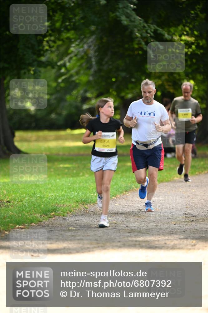 25.08.2024 - 20. Blankeneser Heldenlauf Dr. Thomas Lammeyer http://msf.ph/oto/6807392 25.08.2024 10:17:36 Laufen 6526 meine-sportfotos.de