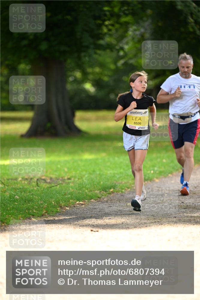 25.08.2024 - 20. Blankeneser Heldenlauf Dr. Thomas Lammeyer http://msf.ph/oto/6807394 25.08.2024 10:17:37 Laufen 6526 meine-sportfotos.de