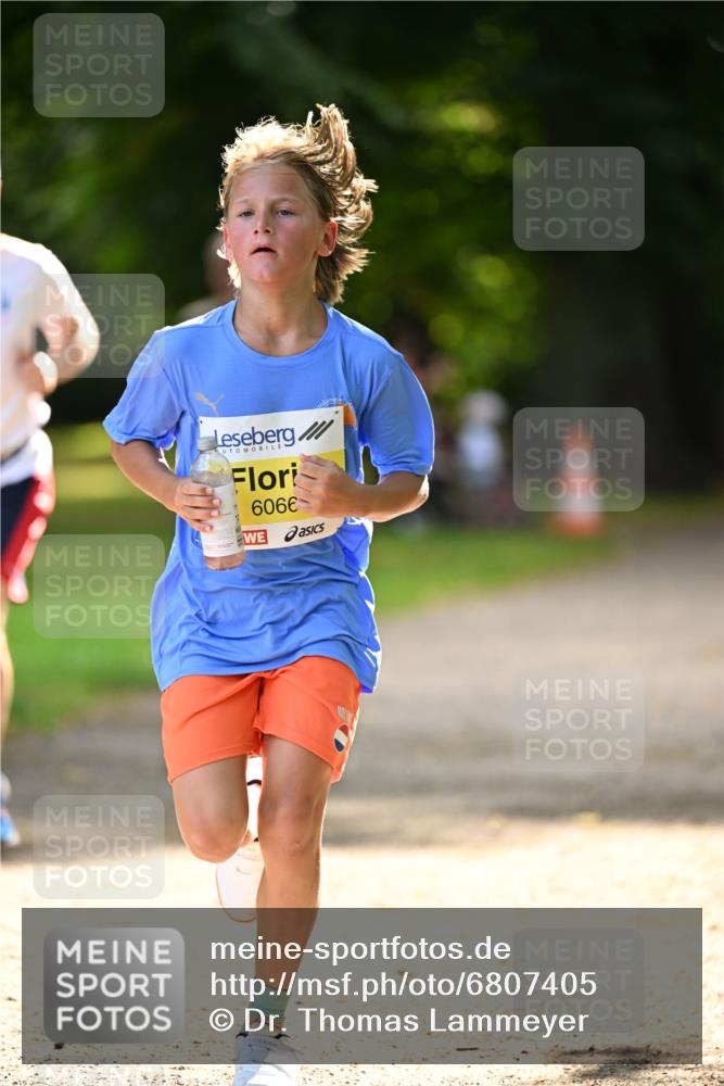 25.08.2024 - 20. Blankeneser Heldenlauf Dr. Thomas Lammeyer http://msf.ph/oto/6807405 25.08.2024 10:17:39 Laufen 606 meine-sportfotos.de