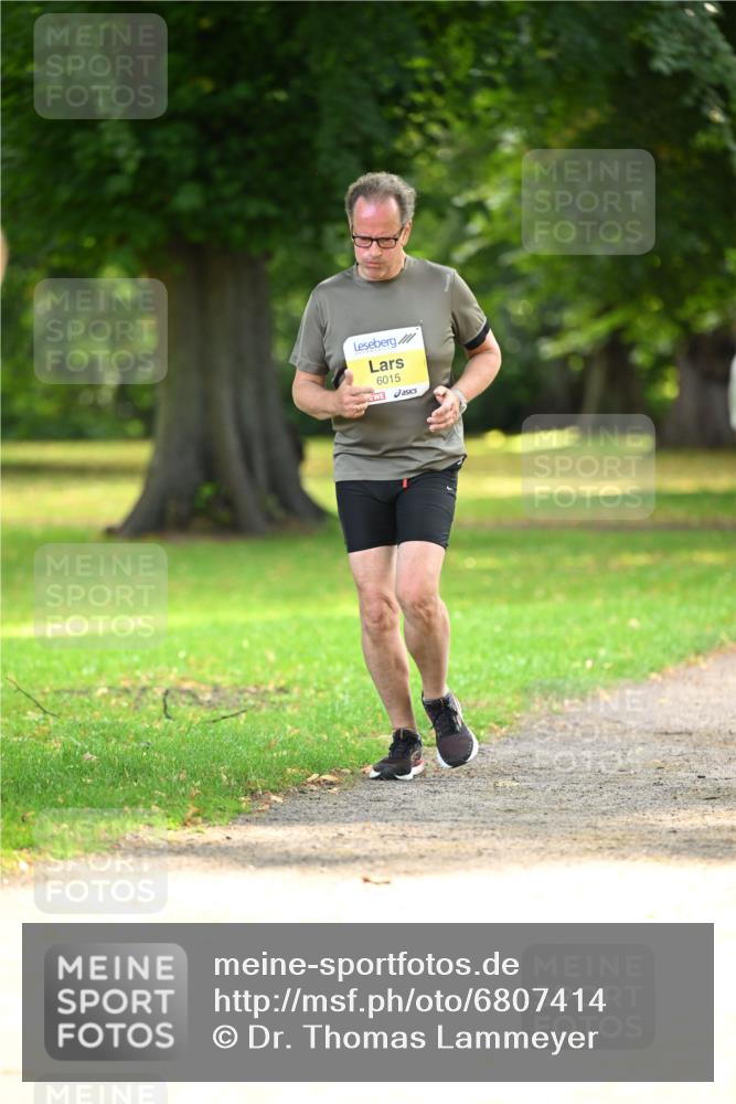 25.08.2024 - 20. Blankeneser Heldenlauf Dr. Thomas Lammeyer http://msf.ph/oto/6807414 25.08.2024 10:17:41 Laufen 6015 meine-sportfotos.de