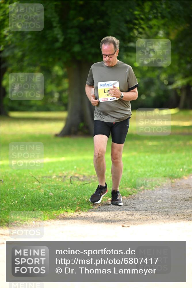25.08.2024 - 20. Blankeneser Heldenlauf Dr. Thomas Lammeyer http://msf.ph/oto/6807417 25.08.2024 10:17:41 Laufen 60 meine-sportfotos.de