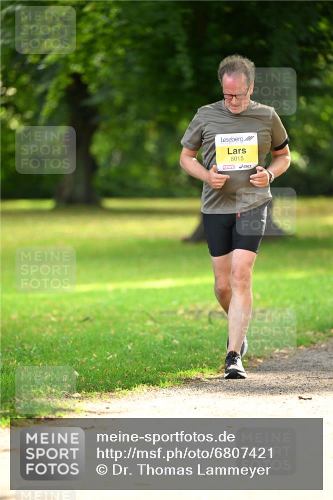25.08.2024 - 20. Blankeneser Heldenlauf Dr. Thomas Lammeyer http://msf.ph/oto/6807421 25.08.2024 10:17:42 Laufen 6015 meine-sportfotos.de