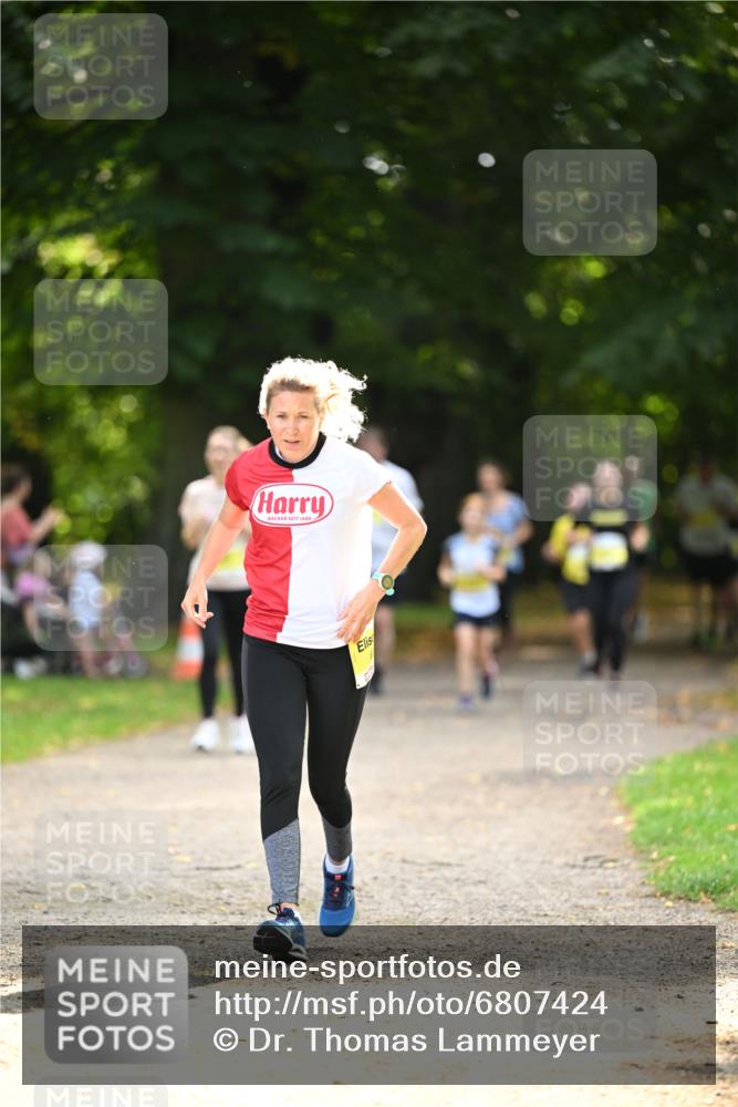 25.08.2024 - 20. Blankeneser Heldenlauf Dr. Thomas Lammeyer http://msf.ph/oto/6807424 25.08.2024 10:17:43 Laufen 1688 meine-sportfotos.de