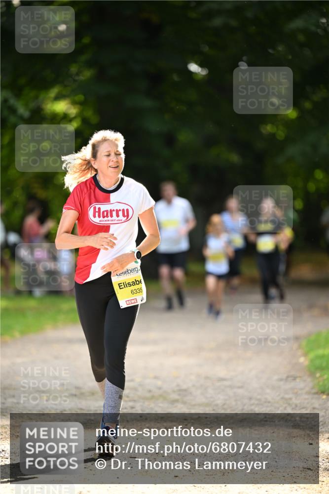 25.08.2024 - 20. Blankeneser Heldenlauf Dr. Thomas Lammeyer http://msf.ph/oto/6807432 25.08.2024 10:17:44 Laufen 1688, 6335 meine-sportfotos.de