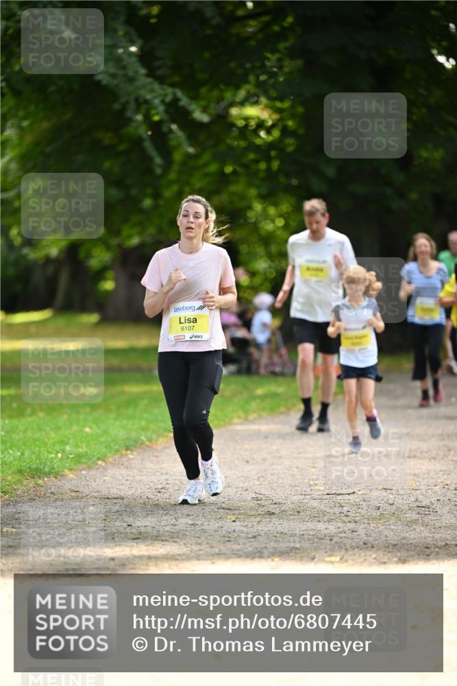 25.08.2024 - 20. Blankeneser Heldenlauf Dr. Thomas Lammeyer http://msf.ph/oto/6807445 25.08.2024 10:17:48 Laufen 6107 meine-sportfotos.de