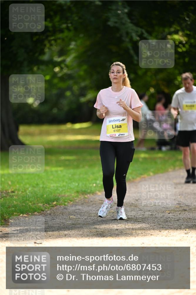 25.08.2024 - 20. Blankeneser Heldenlauf Dr. Thomas Lammeyer http://msf.ph/oto/6807453 25.08.2024 10:17:49 Laufen 6107 meine-sportfotos.de