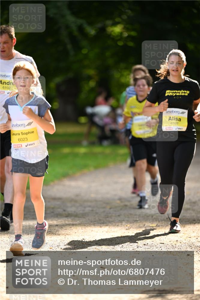 25.08.2024 - 20. Blankeneser Heldenlauf Dr. Thomas Lammeyer http://msf.ph/oto/6807476 25.08.2024 10:17:53 Laufen 6102, 0, 6023, 6397 meine-sportfotos.de