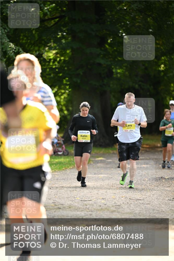 25.08.2024 - 20. Blankeneser Heldenlauf Dr. Thomas Lammeyer http://msf.ph/oto/6807488 25.08.2024 10:17:56 Laufen 6220, 6417 meine-sportfotos.de
