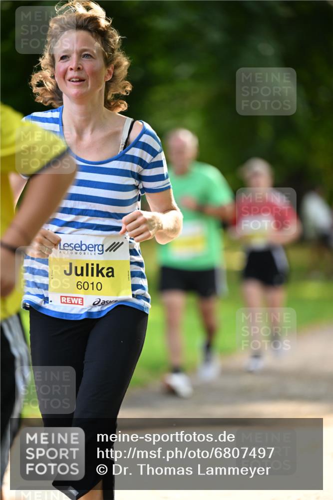 25.08.2024 - 20. Blankeneser Heldenlauf Dr. Thomas Lammeyer http://msf.ph/oto/6807497 25.08.2024 10:17:58 Laufen 6010 meine-sportfotos.de