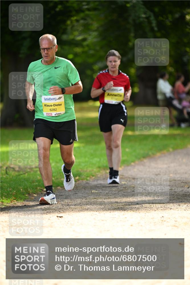 25.08.2024 - 20. Blankeneser Heldenlauf Dr. Thomas Lammeyer http://msf.ph/oto/6807500 25.08.2024 10:17:59 Laufen 6282, 6152 meine-sportfotos.de