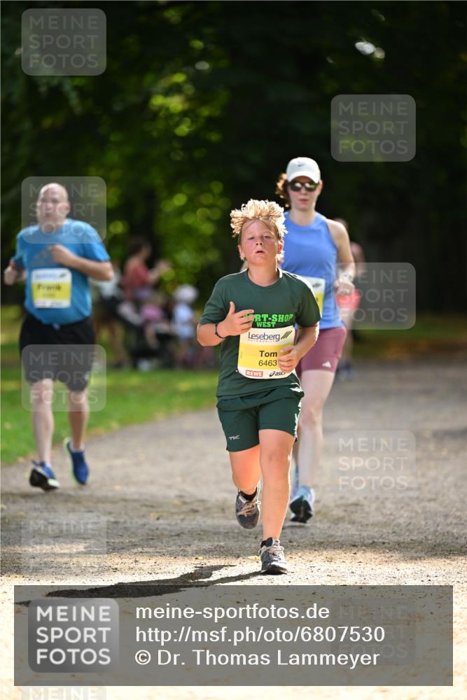 25.08.2024 - 20. Blankeneser Heldenlauf Dr. Thomas Lammeyer http://msf.ph/oto/6807530 25.08.2024 10:18:05 Laufen 6463 meine-sportfotos.de