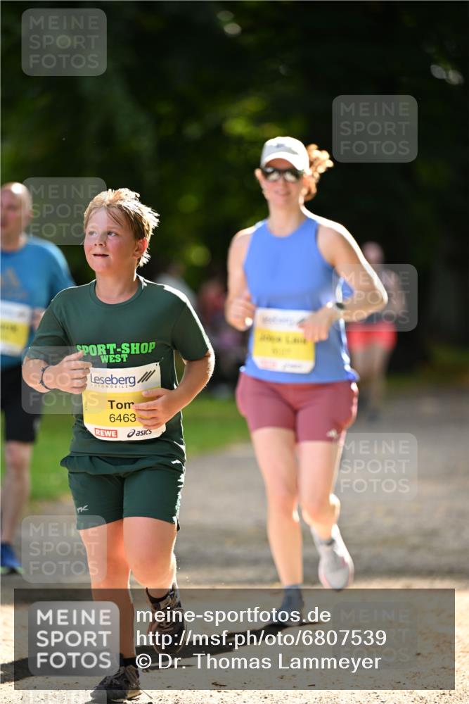 25.08.2024 - 20. Blankeneser Heldenlauf Dr. Thomas Lammeyer http://msf.ph/oto/6807539 25.08.2024 10:18:06 Laufen 6463, 907 meine-sportfotos.de
