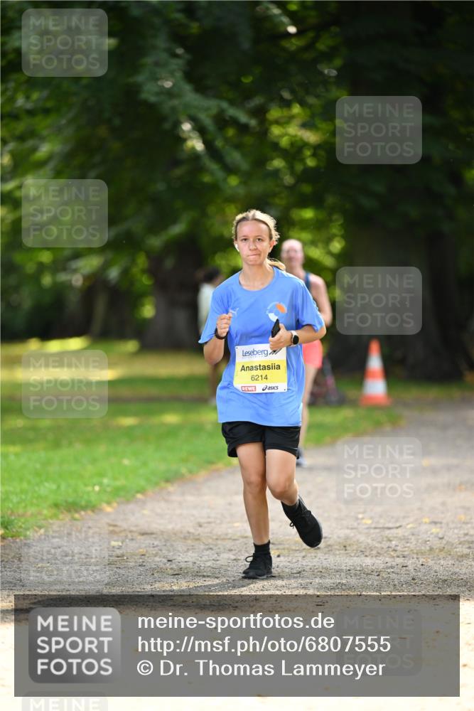25.08.2024 - 20. Blankeneser Heldenlauf Dr. Thomas Lammeyer http://msf.ph/oto/6807555 25.08.2024 10:18:10 Laufen 6214 meine-sportfotos.de