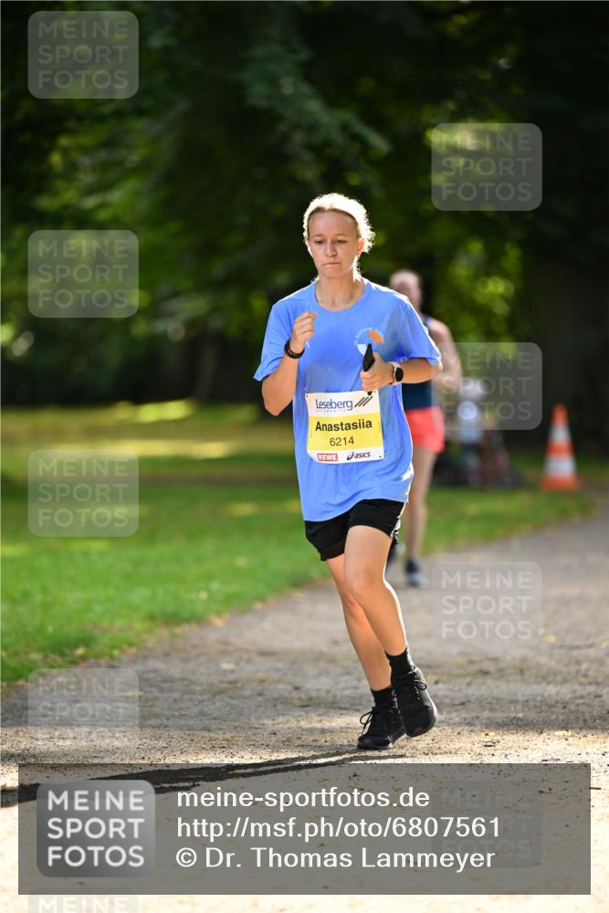 25.08.2024 - 20. Blankeneser Heldenlauf Dr. Thomas Lammeyer http://msf.ph/oto/6807561 25.08.2024 10:18:10 Laufen 6214 meine-sportfotos.de
