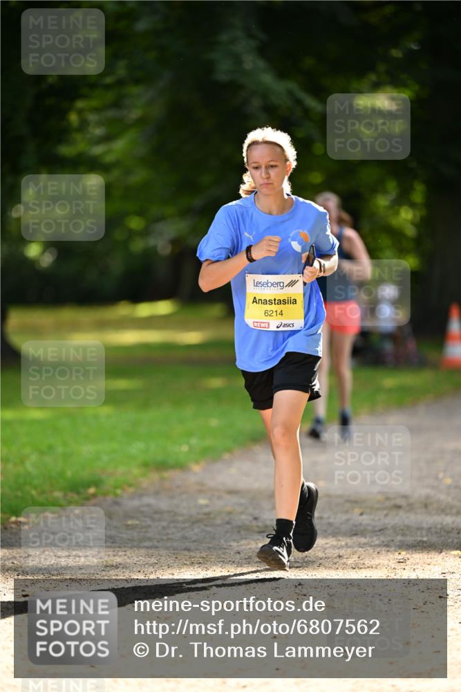 25.08.2024 - 20. Blankeneser Heldenlauf Dr. Thomas Lammeyer http://msf.ph/oto/6807562 25.08.2024 10:18:11 Laufen 6214 meine-sportfotos.de